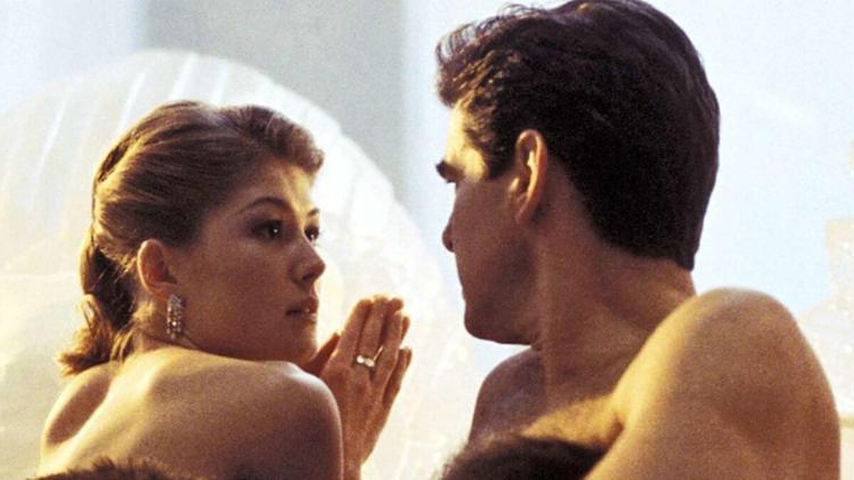 Rosamund Pike: "Elbisemin fermuarını açmamı istediler, rol benim olmayacaksa yapmam!"