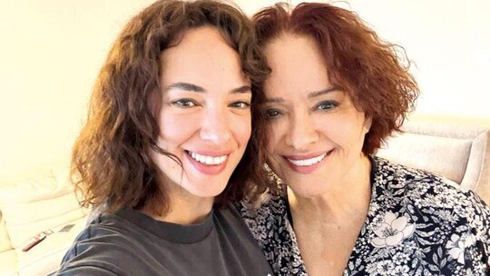 Seda Bakan, Adile Naşit'i canlandıracak!