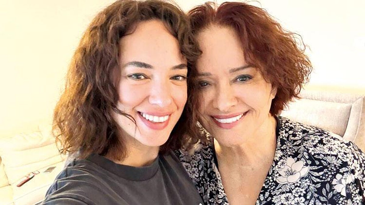 Seda Bakan, Adile Naşit'i canlandıracak!