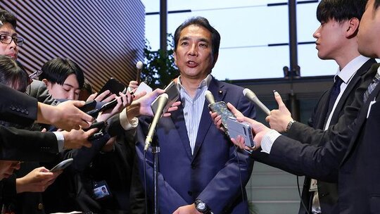 Japonya Tarım Bakanı Taku Eto, pirinç hediyesi alarak hiç pirinç satın almadığını...