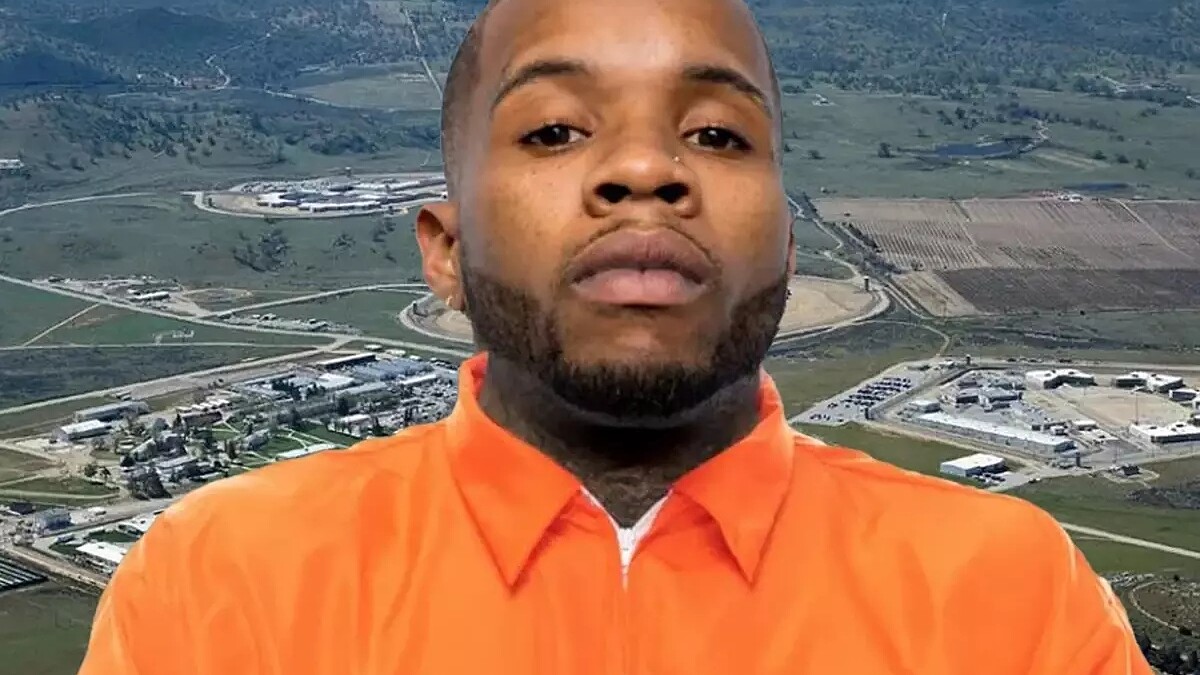 Tory Lanez cezaevinde bıçaklandı, ağır yaralı!