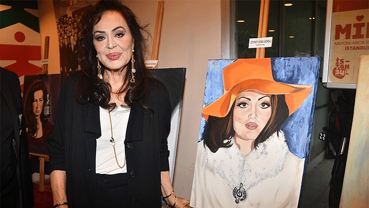 Türkan Şoray, resim yarışmasında duygusal anlar yaşadı