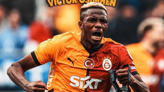 Galatasaraylı futbolcu Victor Osimhen, Türkiye'de kalıp kalmayacağı konusunda...