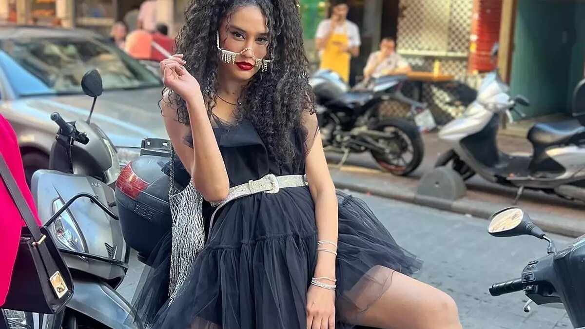 Zeynep Koçak'tan hastane odasından endişe veren paylaşım: Ameliyat oldum