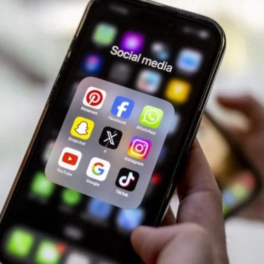 Sosyal Medya Alarmı: YouTube ve Instagram'a Girilemiyor