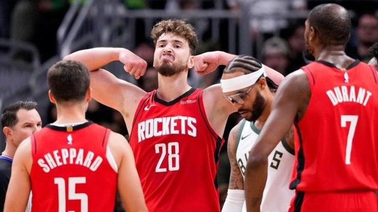 Alperen Şengün 33 Sayıyla Tarihe Geçti: Rockets, Grizzlies'i Devirdi