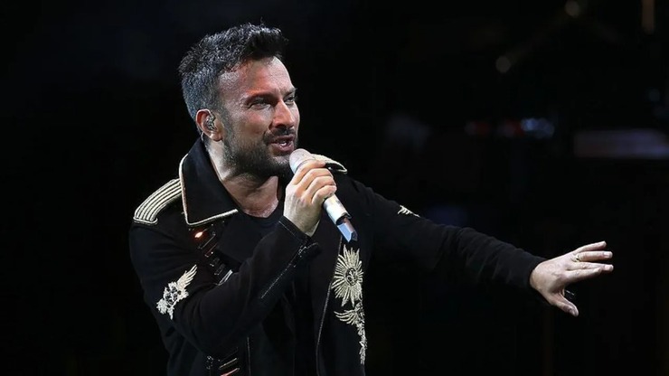 Tarkan'ın İstanbul Konserleri 500 Bin Dolar İddiasıyla Çalkalanıyor