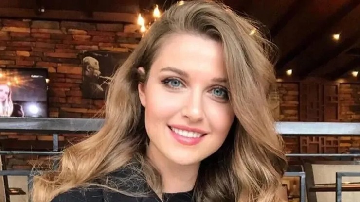 Show TV Ana Haber Sunucusu Pınar Erbaş İşten Çıkarıldı