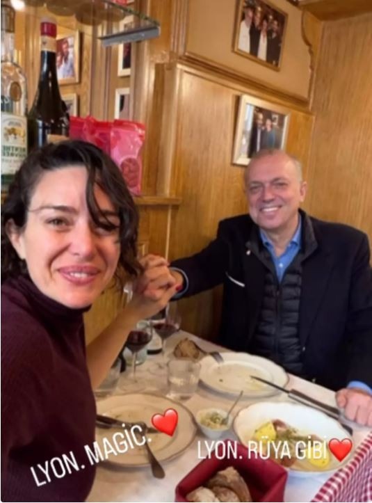 Cem Uzan Yasemin Sadıkoğlu ile Aşkını İlan Etti