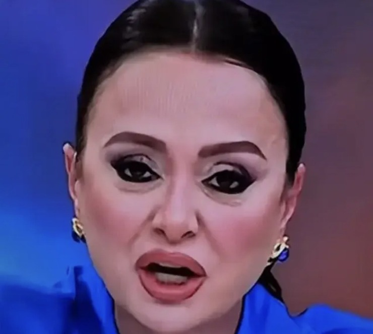 Didem Arslan Yılmaz'ın Canlı Yayında Filtresi Düştü