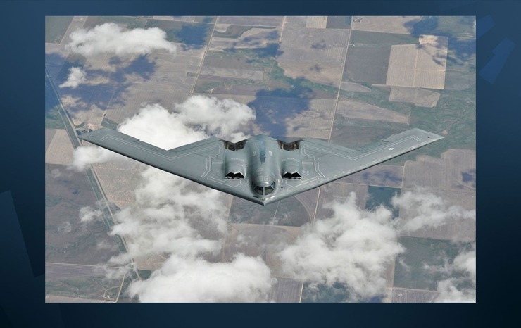 Trump İran'a Gözdağı Verdi: Bombardıman Uçaklarını Gösterdik