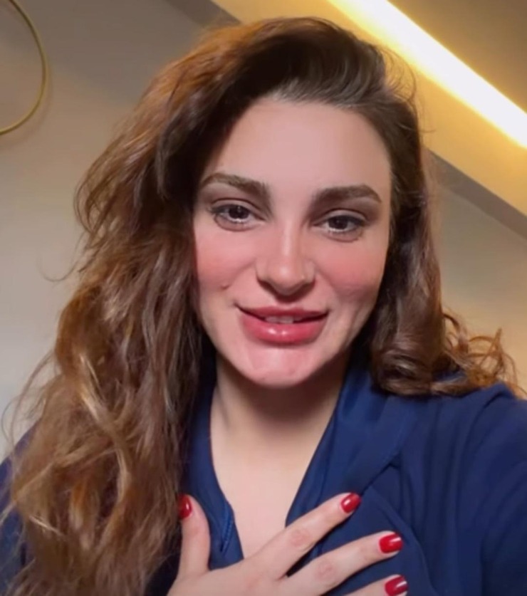 Popstar Özlem Güneş Karar Veremedi: Bir Kapandı Bir Açıldı