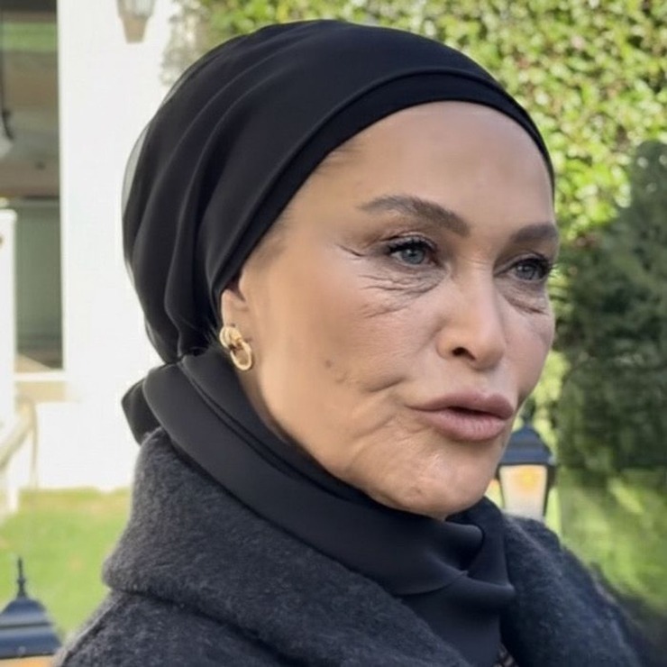 Hülya Avşar Aynı Yağmur Altında İçin Filtre Kuralını Bozdu