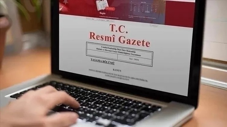 Adalet ve İçişleri Bakanı Değişti, Resmi Gazete Yayımladı