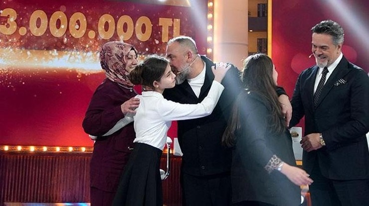 Beyaz'la Joker 7. Bölümde Sürpriz Konuklar ve 3 Milyonluk Soru