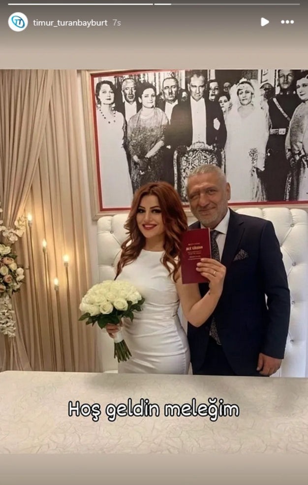  Ferdi Tayfur'un Oğlu Timur Turanbayburt Evlendi