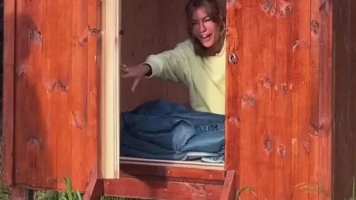 Çağla Şıkel Karanlık İnziva Deneyiminin Tüm Detaylarını Anlattı