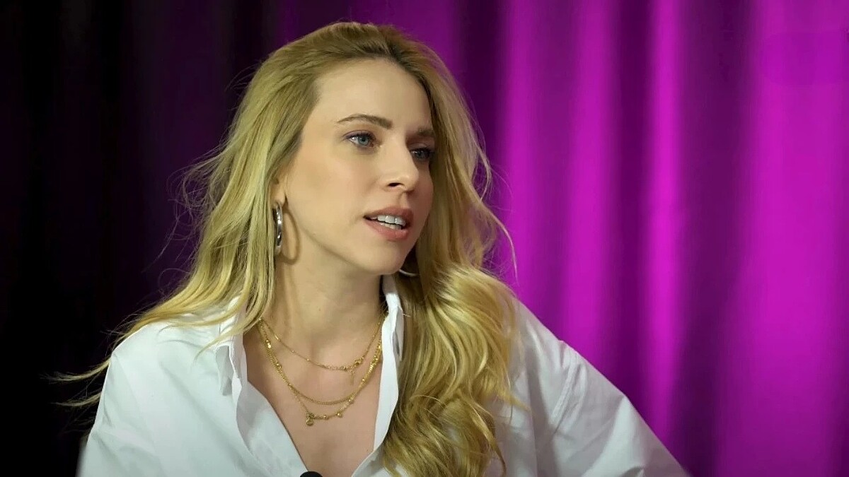 Melis İşiten Aynı Anda 10 Kişiyle Görüştüğünü Açıkladı