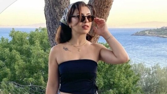 Aydın'dan tatil için Muğla'nın Milas ilçesine giden Bahar Taş, arkadaşlarıyla...