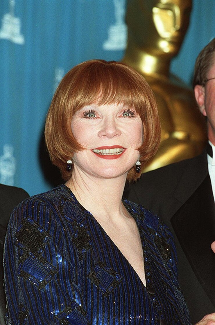 Shirley MacLaine 91 Yaşında Altı Yıllık Aranın Ardından Setlere Döndü