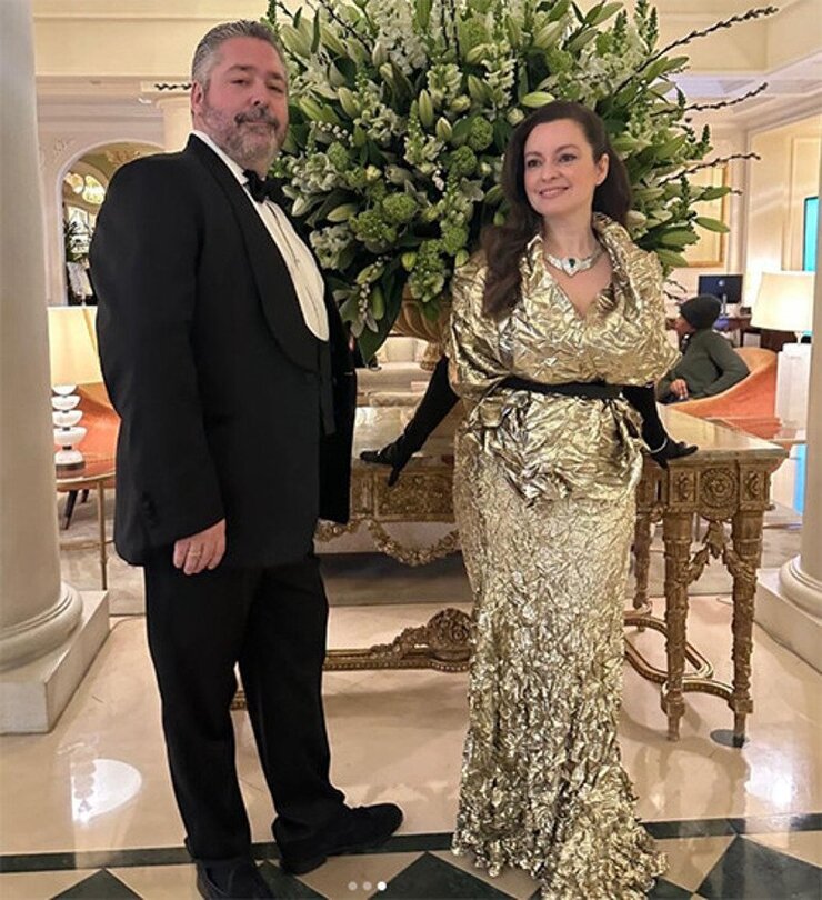 Prenses Victoria Monako Balosu'nda Roberto Cavalli İmzalı Kıyafetiyle Parladı