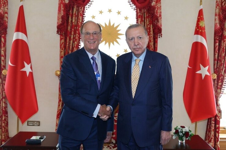 Erdoğan Blackrock CEO'su Larry Fink'i Dolmabahçe'de Kabul Etti