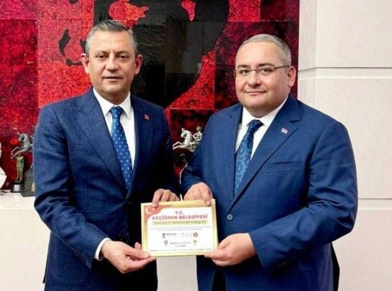 Özel Keçiören Belediye Başkanını Suçüstü Yakaladıklarını Duyurdu
