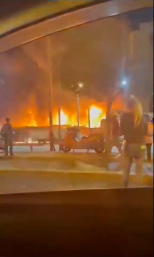 İran İsrail'e Yeni Füze Saldırısı Başlattı Tel Aviv Dahil Birçok Şehir Hedef Alındı