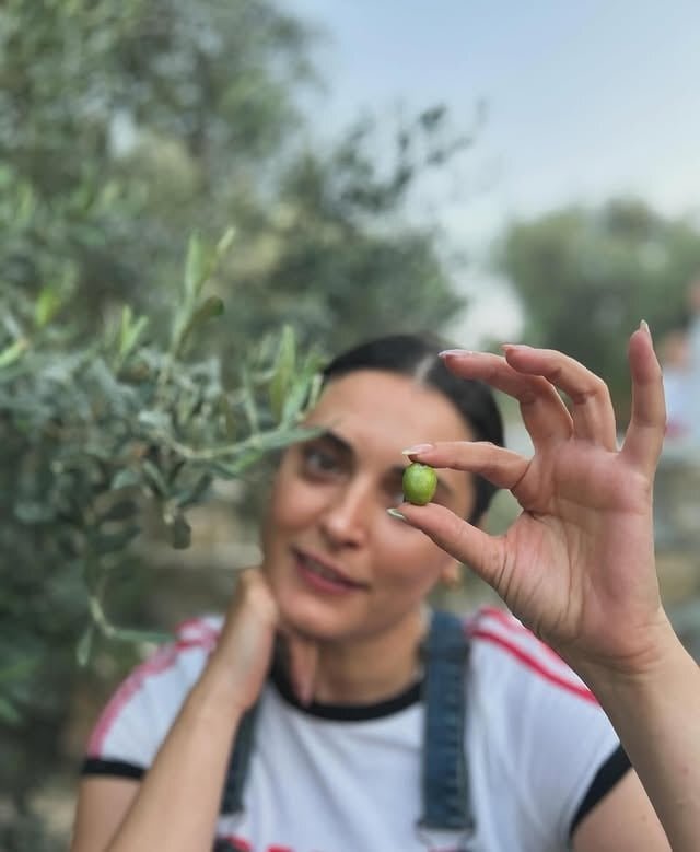 Aslıhan Gürbüz Köy Yaşamını Sosyal Medyayla Buluşturdu