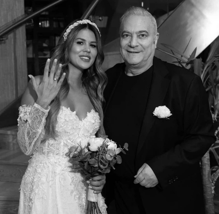 Yasmin Erbil Babasının Boşanma Sürecindeki Sessizliği Bozdu