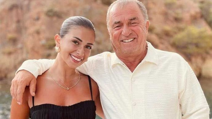 Buse Terim Boşanma Sonrası Yaşadığı Zorlu Günleri Anlattı