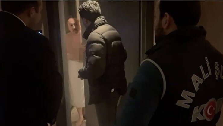 CHP Uşak Belediye Başkanı Yalım'ın Üyeliğini Askıya Aldı