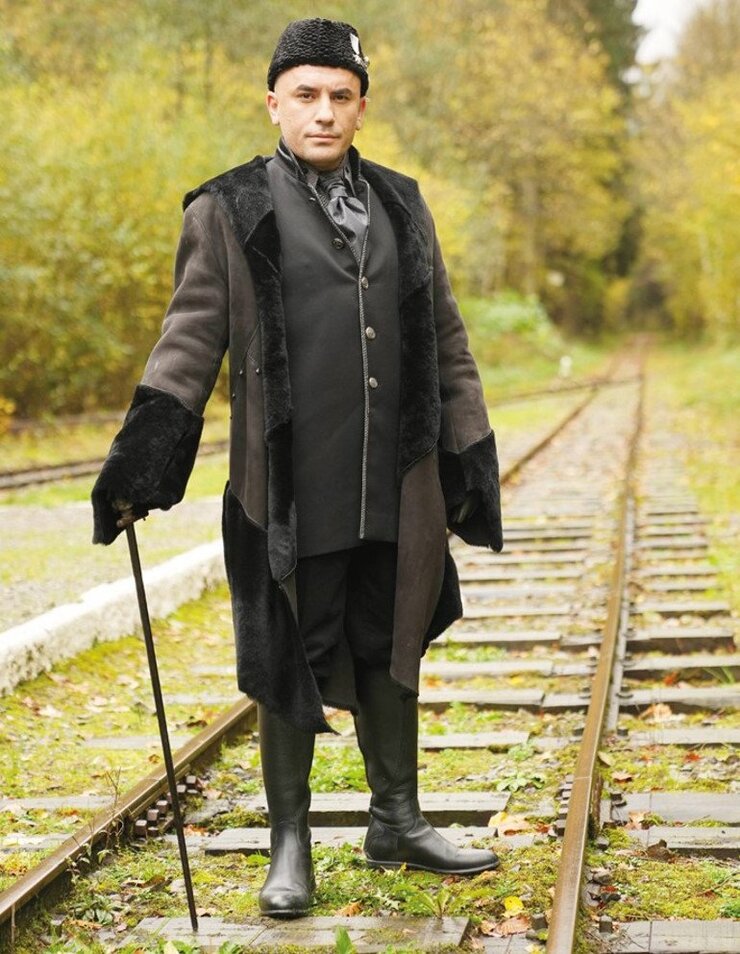 Uraz Kaygılaroğlu Prens Dizisinin 2027'de Geleceğini Açıkladı