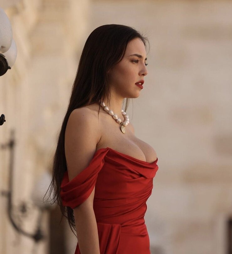 Hakan Sabancı Gözaltına Alındı Eski Sevgilisi Sosyal Medyadan Seslendi