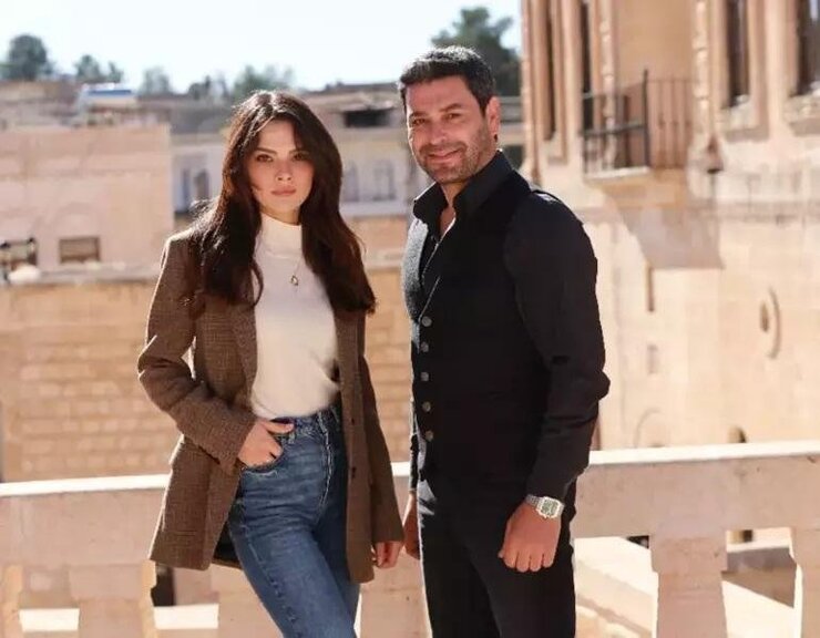 Uzak Şehir Dizisi Mardin'i Bayramda Ziyaretçi Akınına Uğrattı