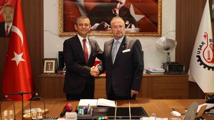 CHP, Uşak Belediye Başkanı Özkan Yalım'ın rüşvet operasyonu kapsamında bir otel...