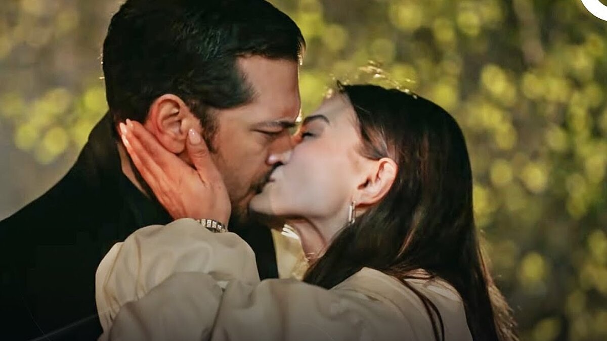 Eşref Rüya Senaristinden İzleyiciye Sosyal Medya Sitemi