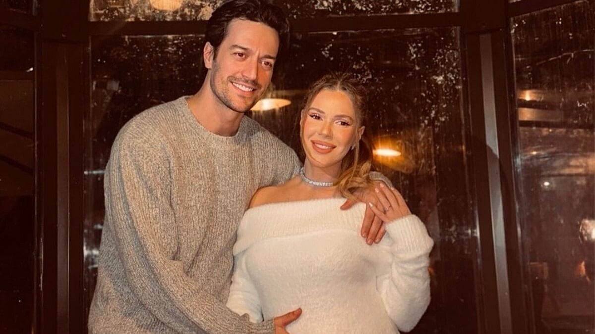 Feyyaz Şerifoğlu ve Merve Dinçkol Kız Bebek Bekliyor