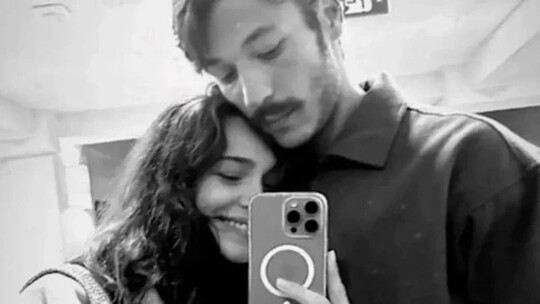 Magazin dünyasının gözde çiftlerinden Hafsanur Sancaktutan ve Kubilay Aka'nın...