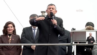 Özgür Özel Uşak Belediye Başkanının Gözaltı Görüntüleri İçin Özür Diledi