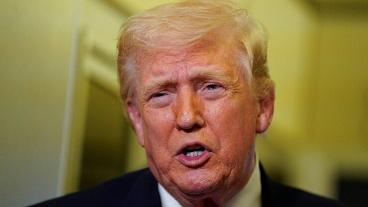 Trump, New York Post'a verdiği röportajda İran'da fiilen rejim değişikliği yaşandığını...