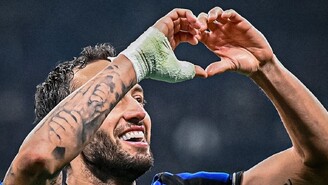 Hakan Çalhanoğlu Mutlu Evliliğinin Sırrını Güldürerek Açıkladı