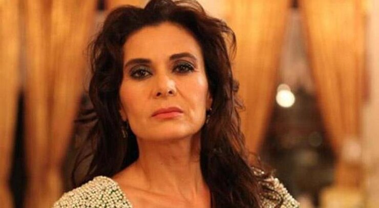 Hatice Aslan Botoks Parasını İhtiyaç Sahiplerine Veriyor