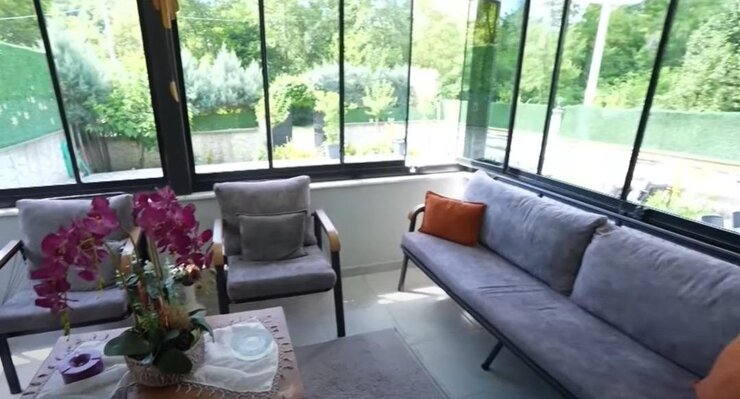 Berdan Mardini Villasını Paylaştı Havuzlu Sahneler Sosyal Medyayı Salladı