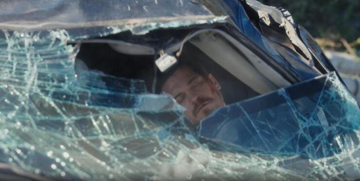 Eşref Trafik Kazası Geçirdi Gülümser Sağ Çıktı