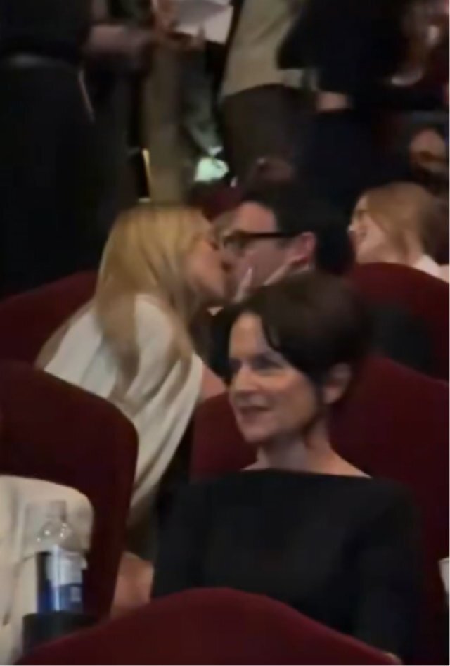 Sydney Sweeney Ve Scooter Braun Euphoria Galasında Öpüşürken Görüntülendi