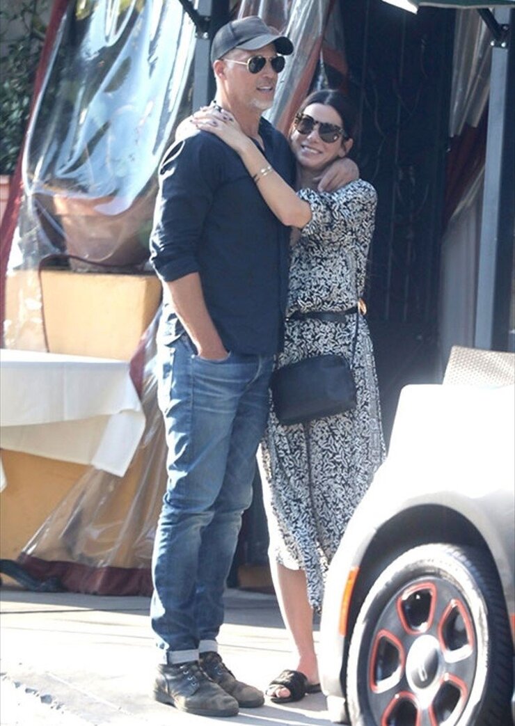 Sandra Bullock Üç Yıl Sonra Setlere Döndü Çocukları Önceliği Olduğunu Söyledi
