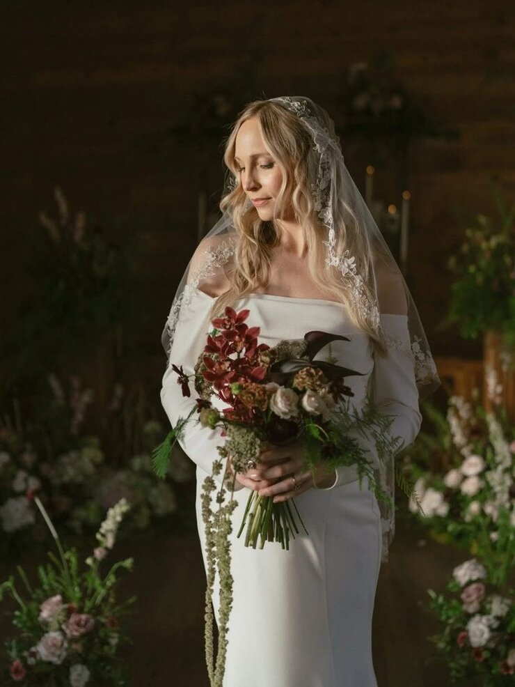 Candice King Ve Steven Krueger Nashville'de Evlendi