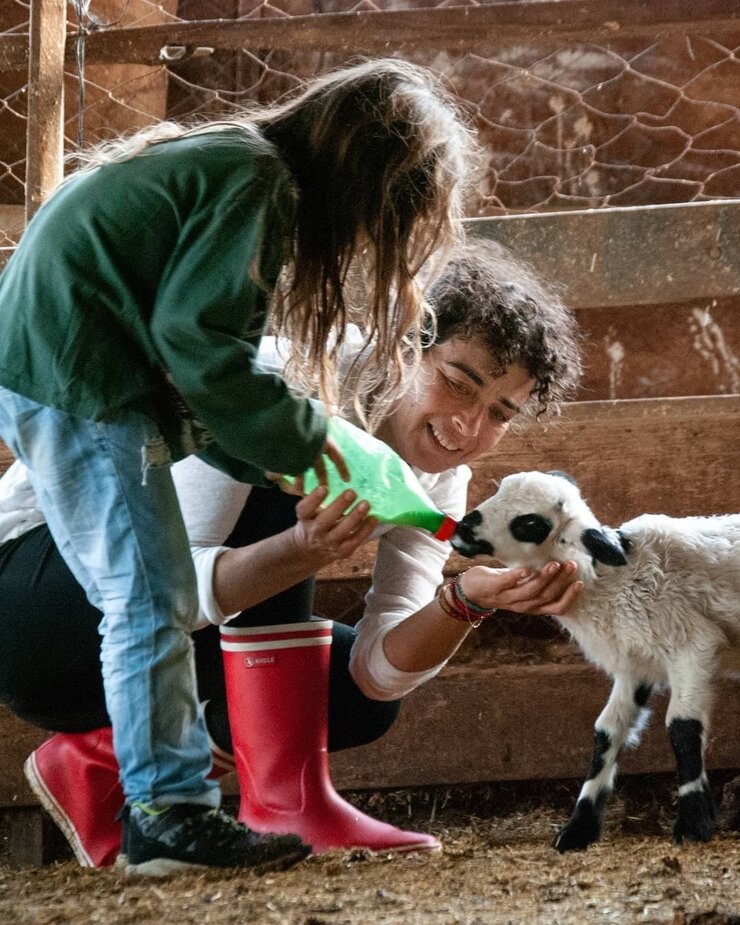 Yeşim Büber 14 Yıldır Teknede Yaşıyor
