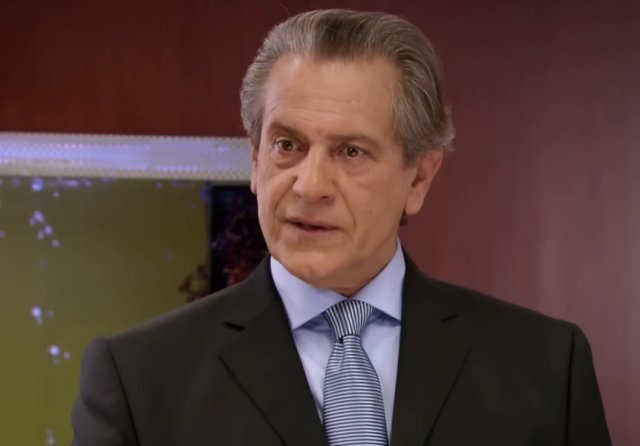 Zeynep Özyılmazel Babasından Gördüğü İlgisizliği Anlattı